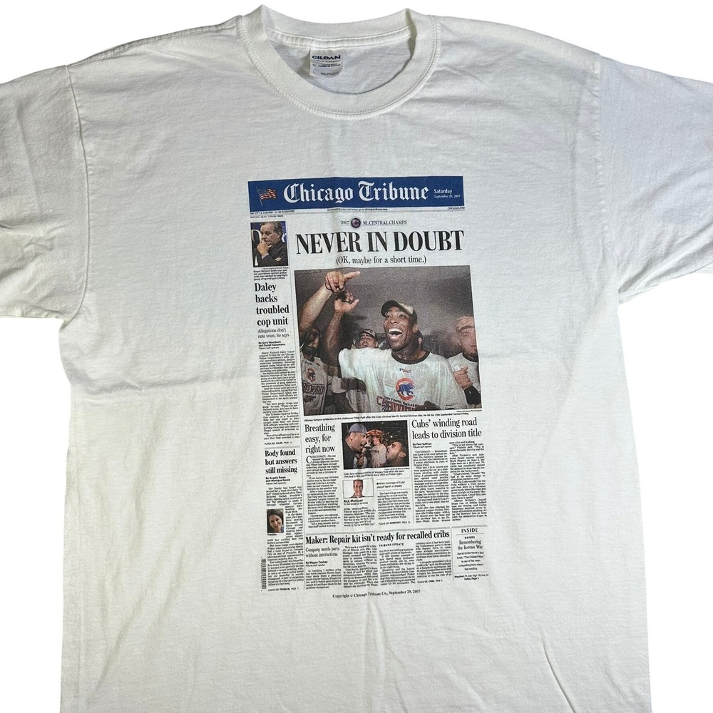 Chicago Cubs Soriano 2007 Chicago Tribune Newspaper T-Shirt L